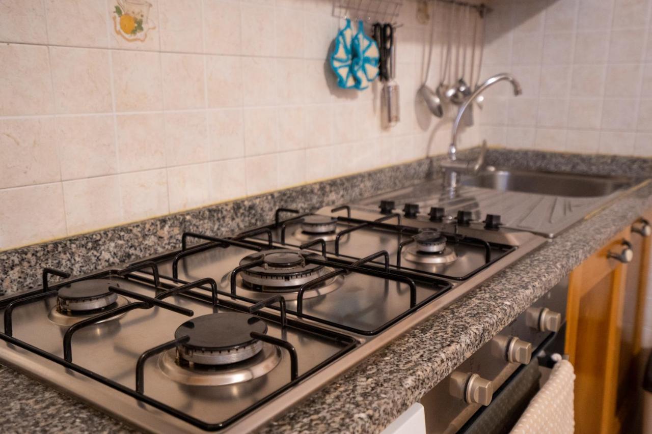Апартаменты La Casina Nel Centro Тропея Экстерьер фото